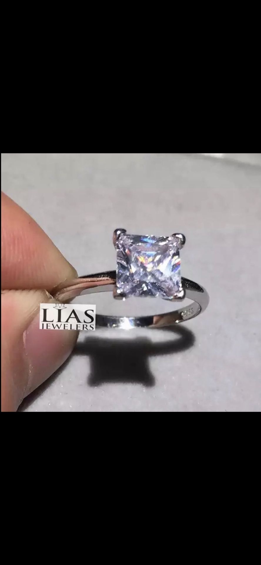 New 18k White Gold Engagement Ring 