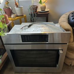 Like Brand New Bosch Wall Oven