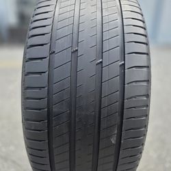 USED (W4) 275 40 20 MICHELIN LATITUDE SPORT 3 ZP RUN FLAT   80% TREAD 
