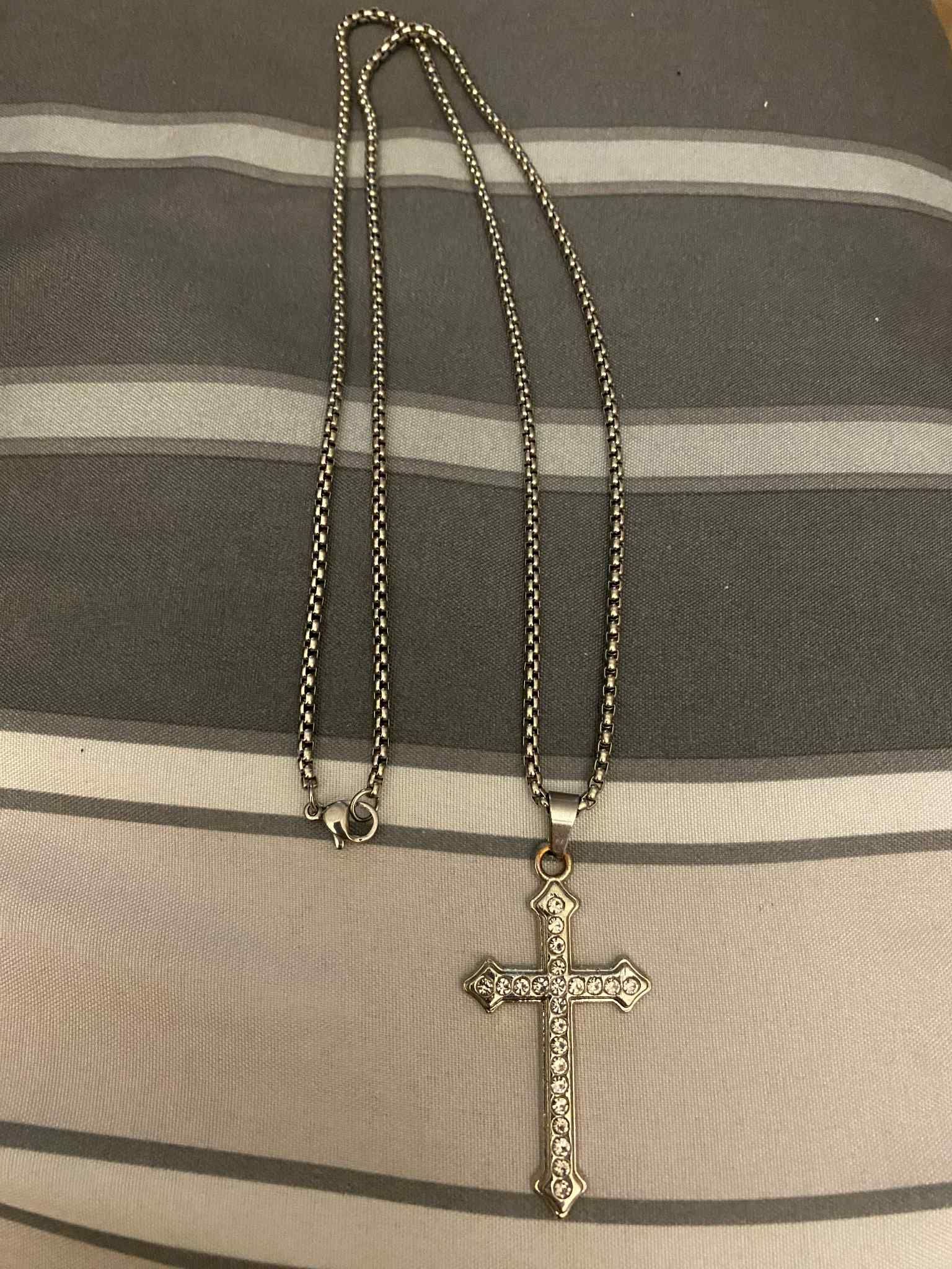 Silver Plated Chain With Cross