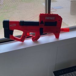 Nerf Fortnite Compact SMG Motorized Dart Blaster