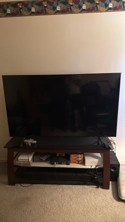 Office TV – Excellent Condition 65in