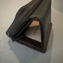 Coach Wallet (green leather)