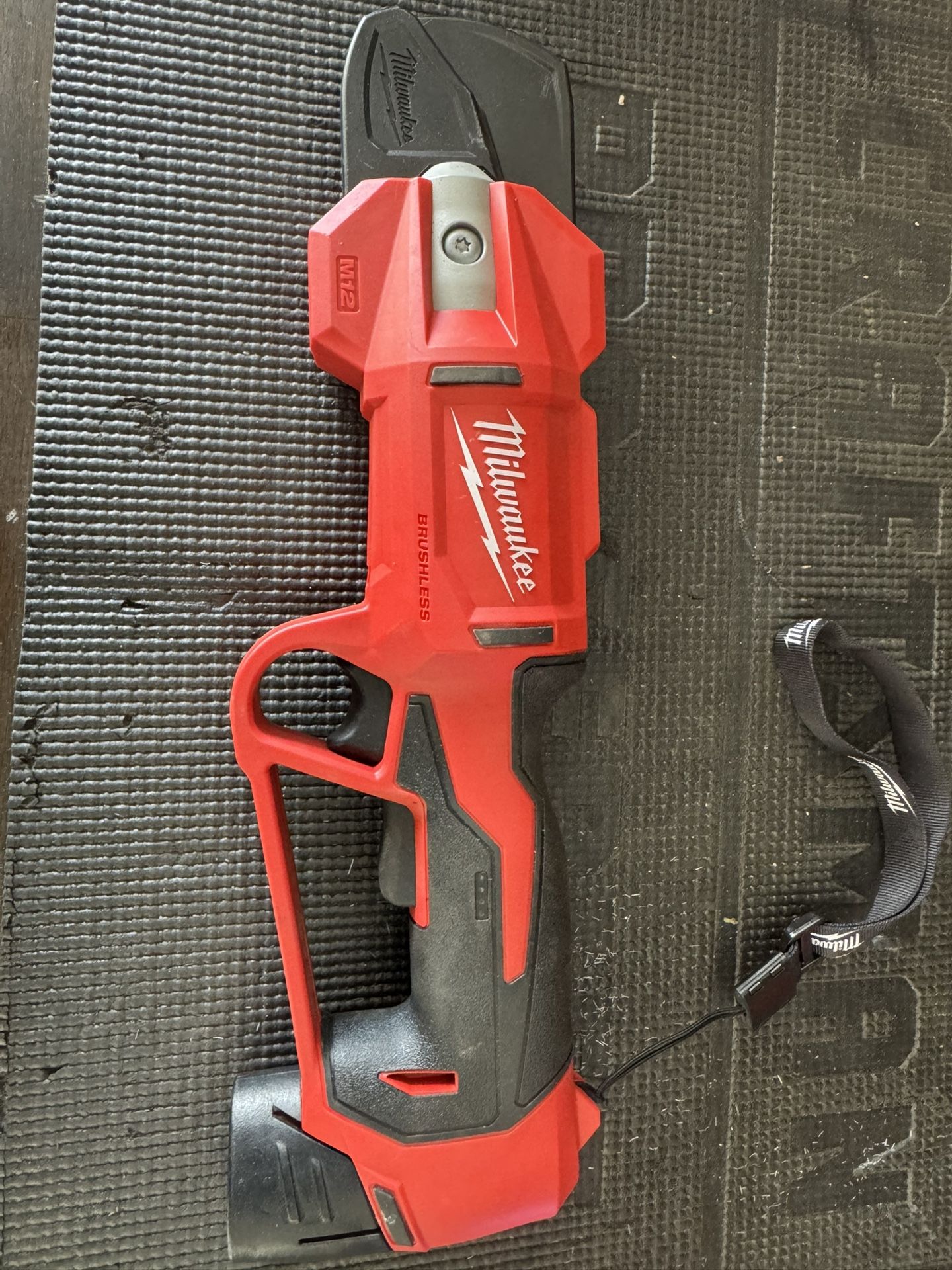 Milwaukee Pruning Tool Only $100