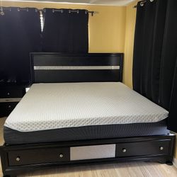 King Sized Bedroom Set (without Mattress)