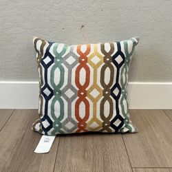 One Large 18x18 Multicolored Chenille Throw Pillow Decorative Pillow
