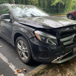 2015 Mercedes Benz GLA 250 (For parts)