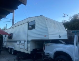 1994 Fleetwood Wilderness 25-5P