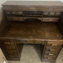 Vintage American oak crest desk roll top 48” antique  Mueble 