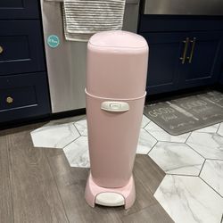 Diaper Genie 