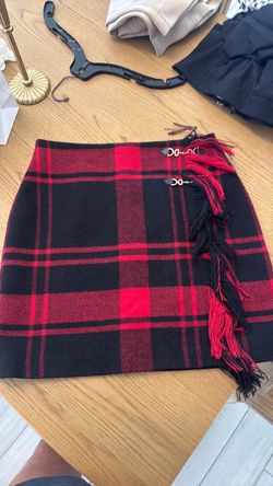 Women skirt