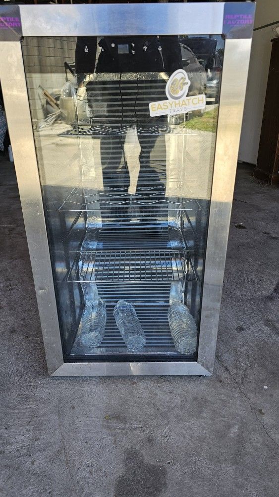 Incubator