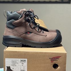 Brand New Red Wing Versapro (style 3028) Size 9.5