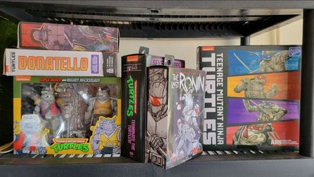 $45 Teenage Mutant Ninja Turtles Toy Lot 6 Items Neca Bst axn 10 figures total great condition