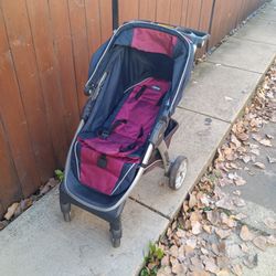 BRAVO QUICK FOLD STROLLER