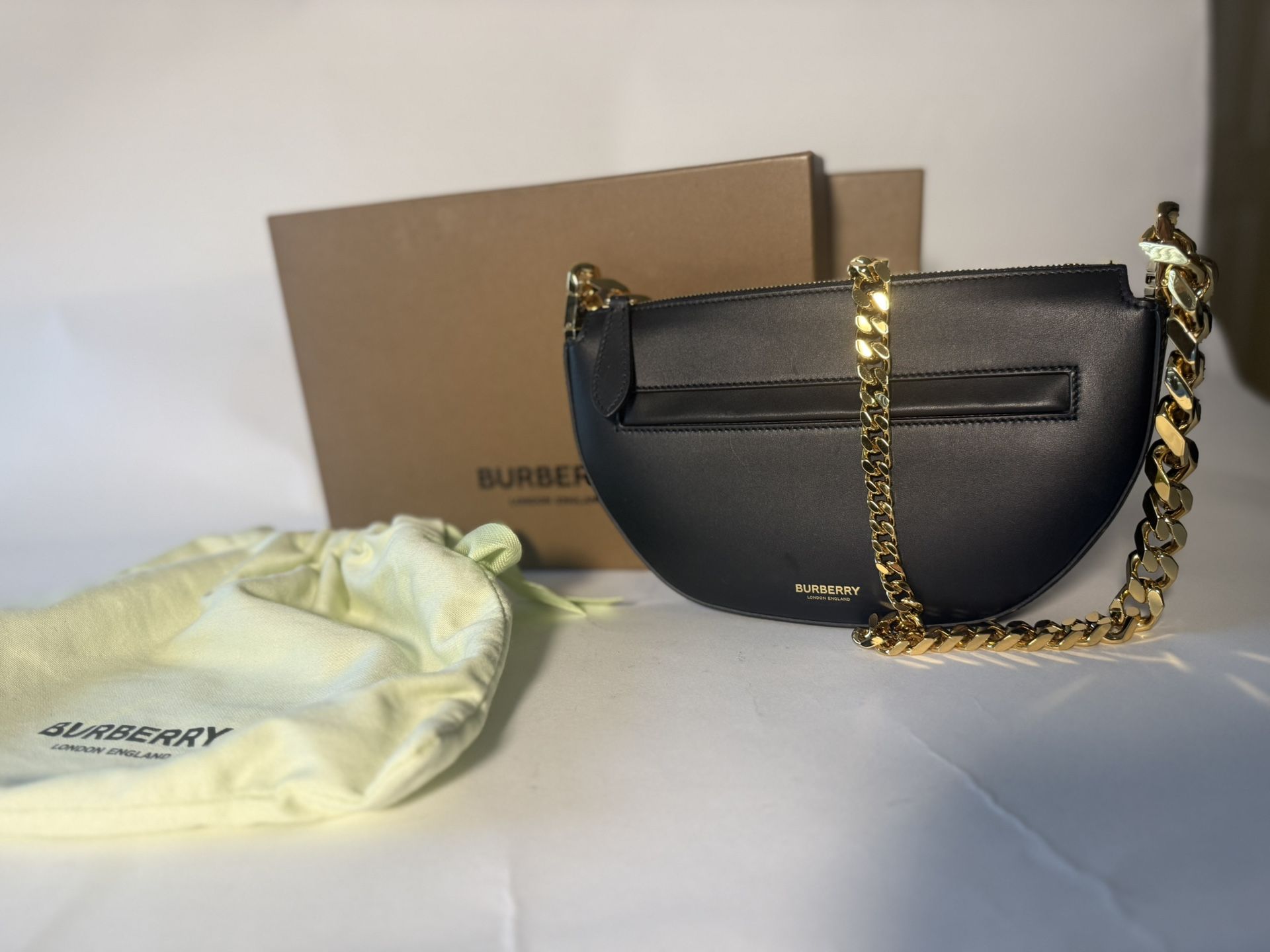 Burberry Olympia Shoulder Black With Gold Chain