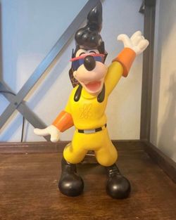 Rare Powerline Max Popcorn Bucket - A Goofy Movie (Disneyland Exclusive)
