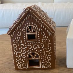 Aldi Gingerbread House