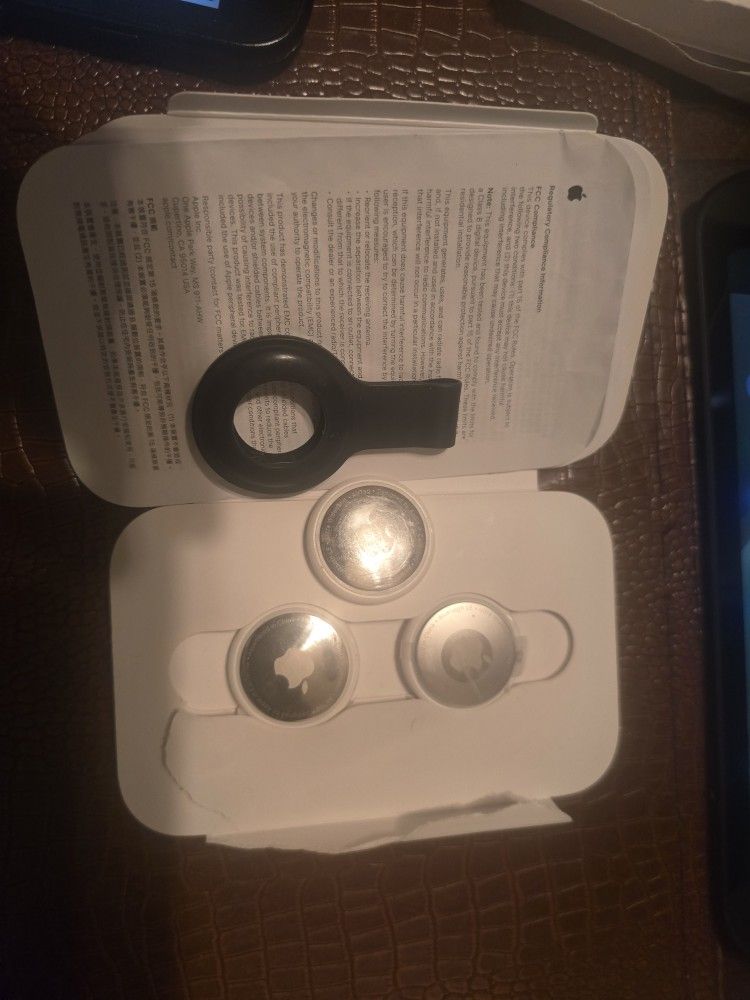 Apple Airtags