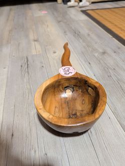 Hand-Carved Wooden Bowl with Natural Handle