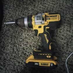 DeWalt DCD999 1/2 Hammer Drill & Battery