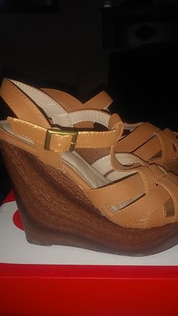 Brown wedges size 6.5