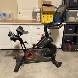 ProForm Studio Exercise Bike - SMART Power 10.0 - Black