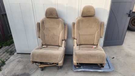 2005-2010 Honda Odyssey Front Seats Or Middle Bucket Seats Beige, Light Brown, 05 06 07 08 09 10