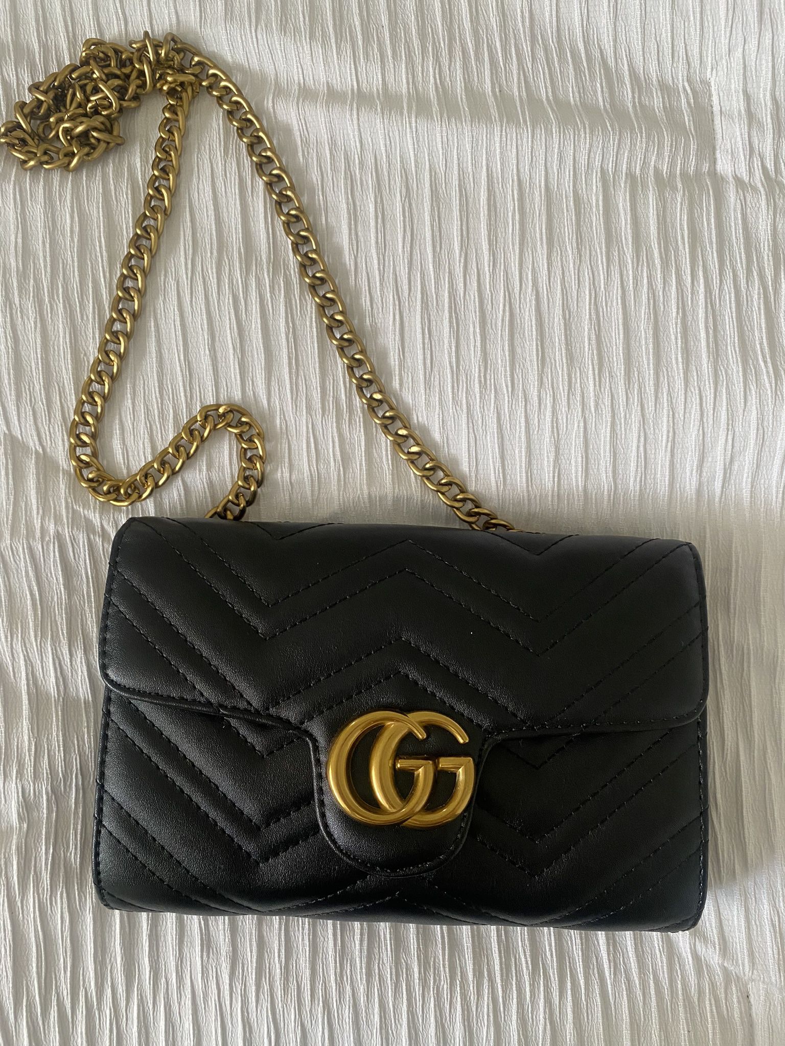 Black GG Marmont Envelope bag