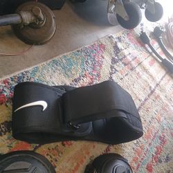 Nike strengthen belt
