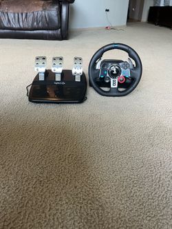 Logitech Gaming Wheel For Ps5 ( NEED GONE )