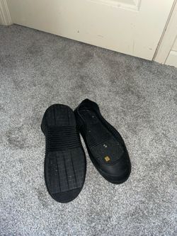 Non slip shoe covers. For water or oil