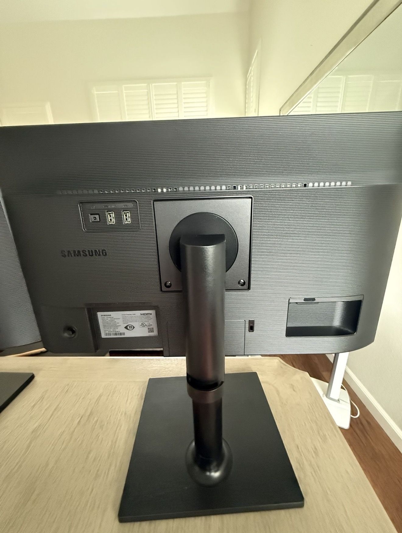 Samsung F24T452FQN 24 inch Widescreen LED-backlit LCD Monitor…2 Monitors!!!