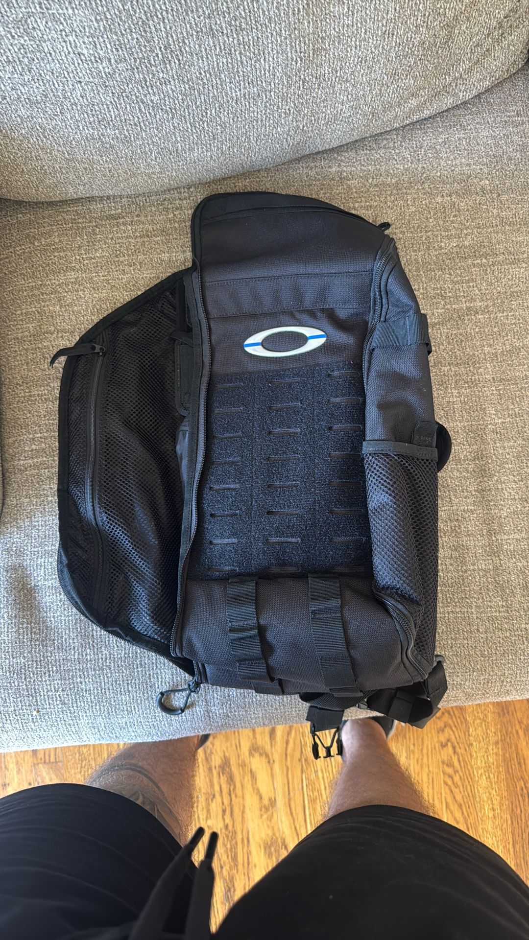 Oakley Cross bag