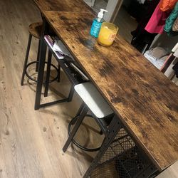 Rolling Kitchen Island with barstools