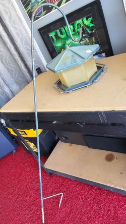 Bird feeder yard stand