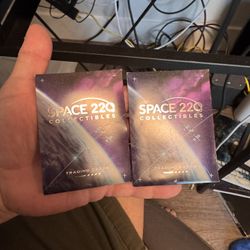 Epcot Space 220 Limited Edition Trading Cards For Grand Opening 