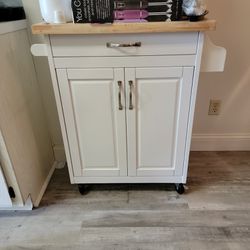 Kitchen Cart With Wheels, Some Scratches May Appear, New Condition 
