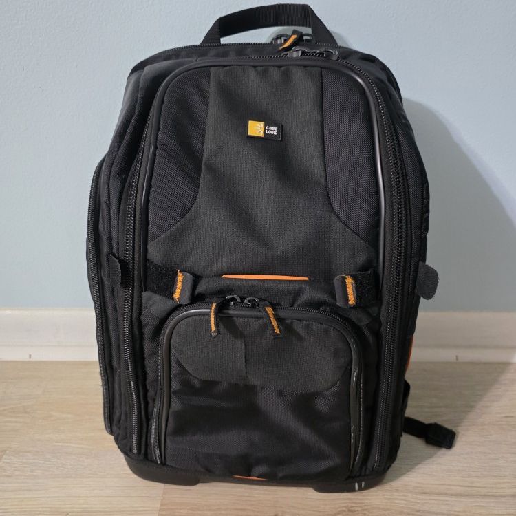 Case Logic SLRC-206 SLR Camera Laptop Backpack