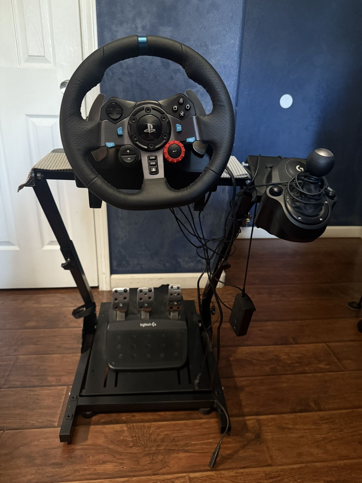 G29 Logitech Steering Wheel, Shifter, Pedals And Stand (ps/pc)
