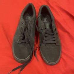 DC’s Shoe
