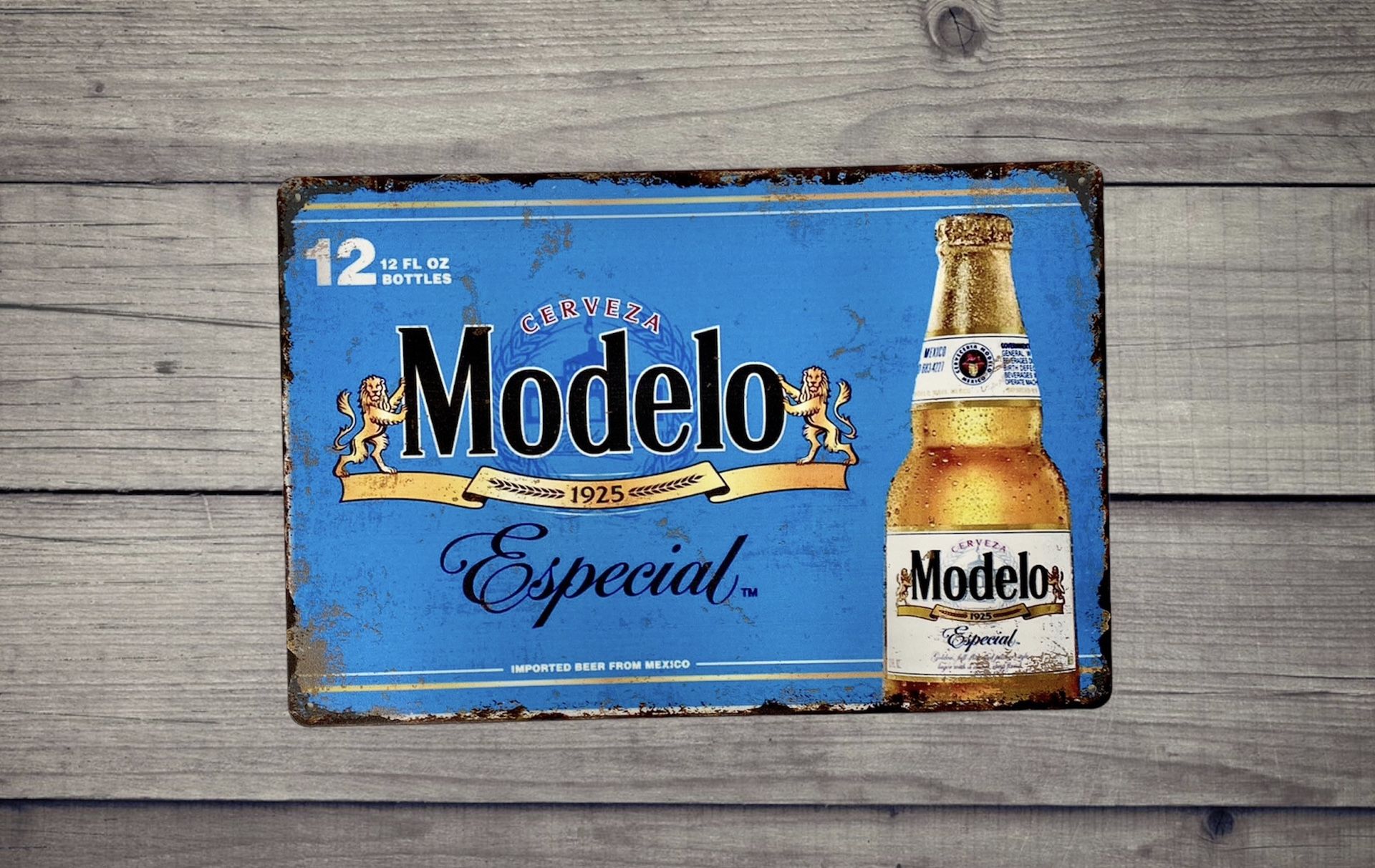 Modelo Vintage Style Antique Collectible Tin Metal Sign Wall Decor