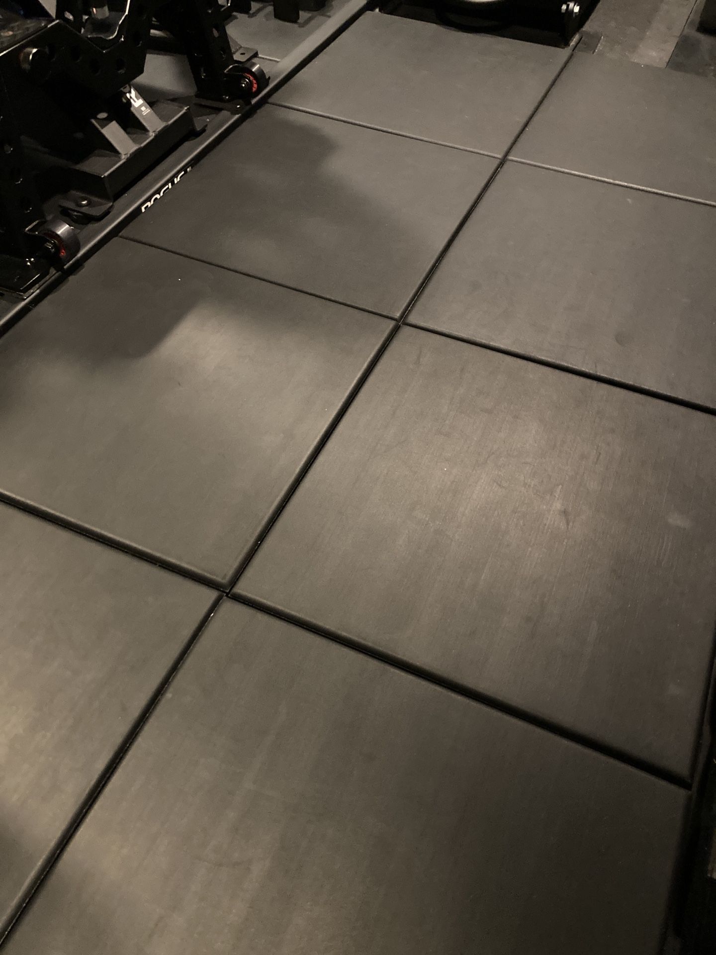 Rogue Fitness Smooth Rubber Tile 24”x24”x1.5”