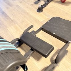 Life pro hip Thrust Machine Adjustable Glutes Workout