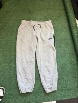 Men’s Gray Nike Joggers/Sweat Pants