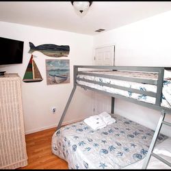 Metal Twin Over Full Bunk Beds