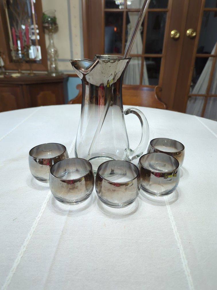 Martini Mixer With Stirrer and 5 Glasses