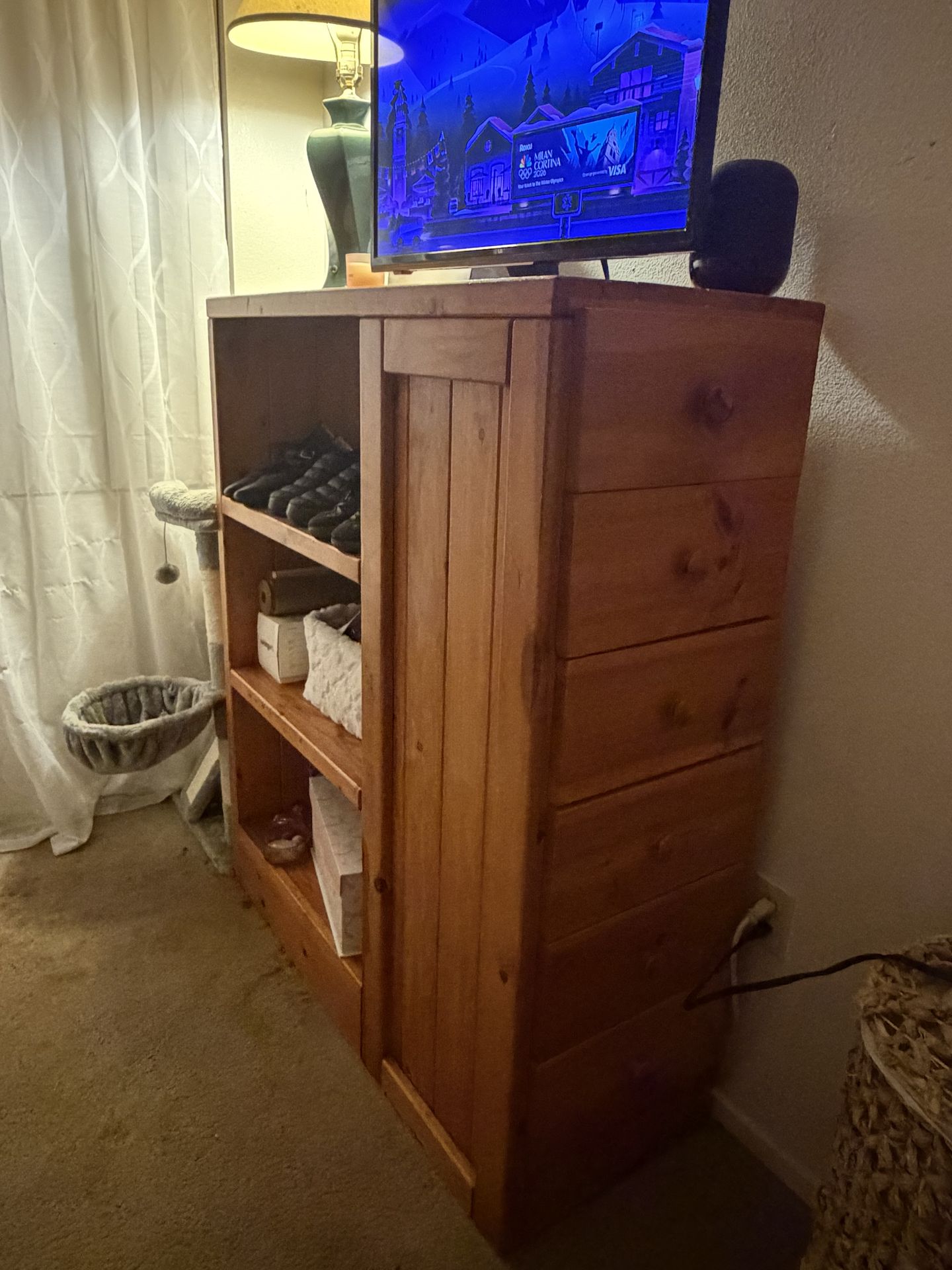 Solid wood storage cabinet/ dresser