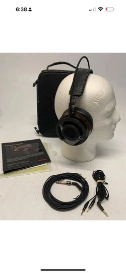 Audioquest Nighthawk Carbon Headphones Black With Case FREE SHIPPING