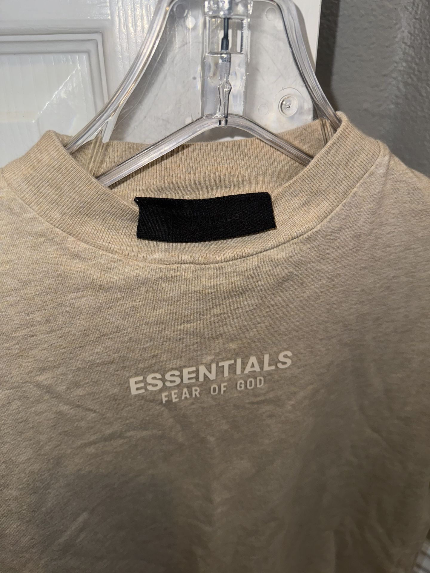 Fear of God Essentials Tee Dusty Beige SIZE 10 (Boys)